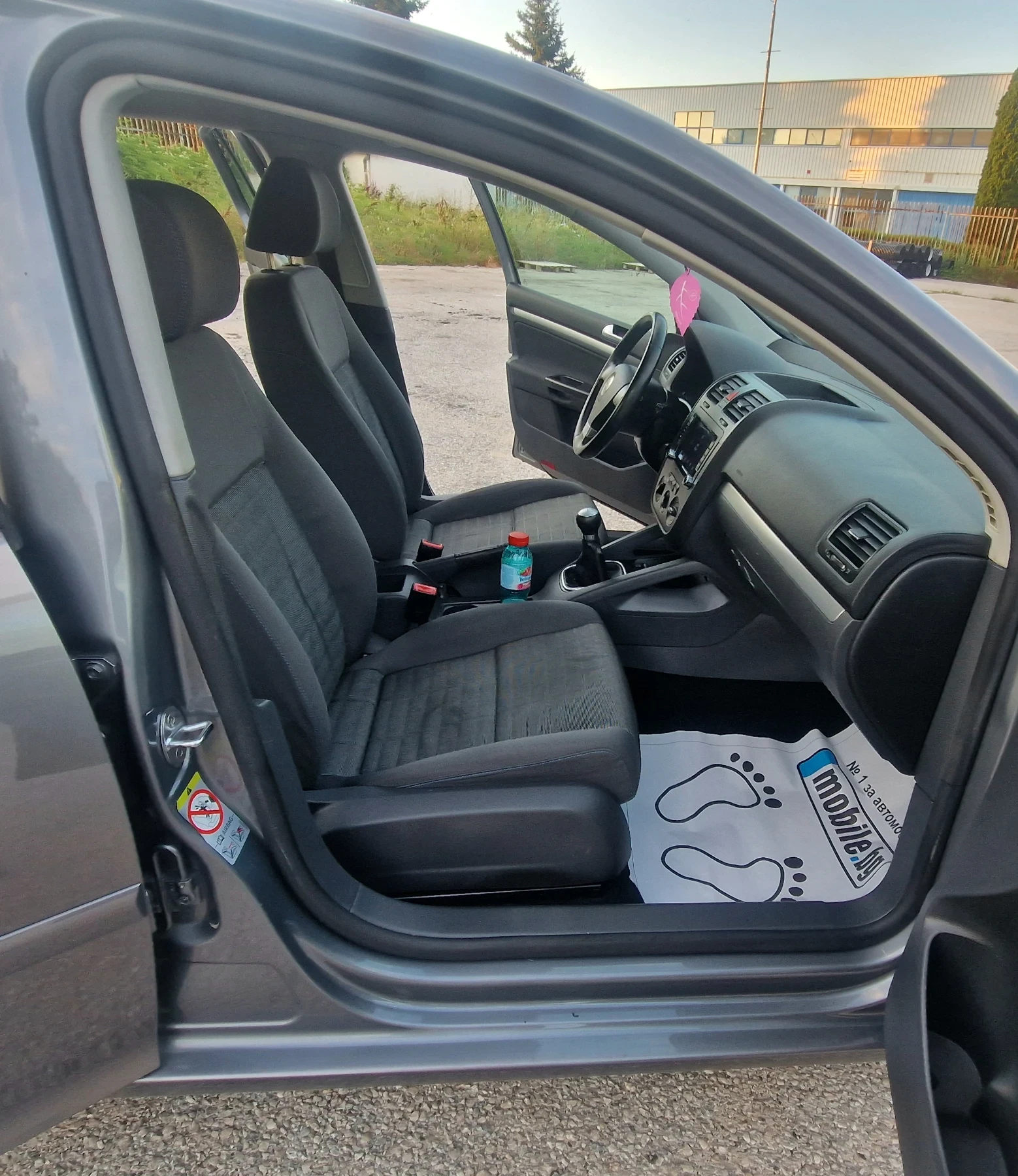 VW Golf 1.9 TDI Navi TOP, снимка 8 - Автомобили и джипове - 55248824