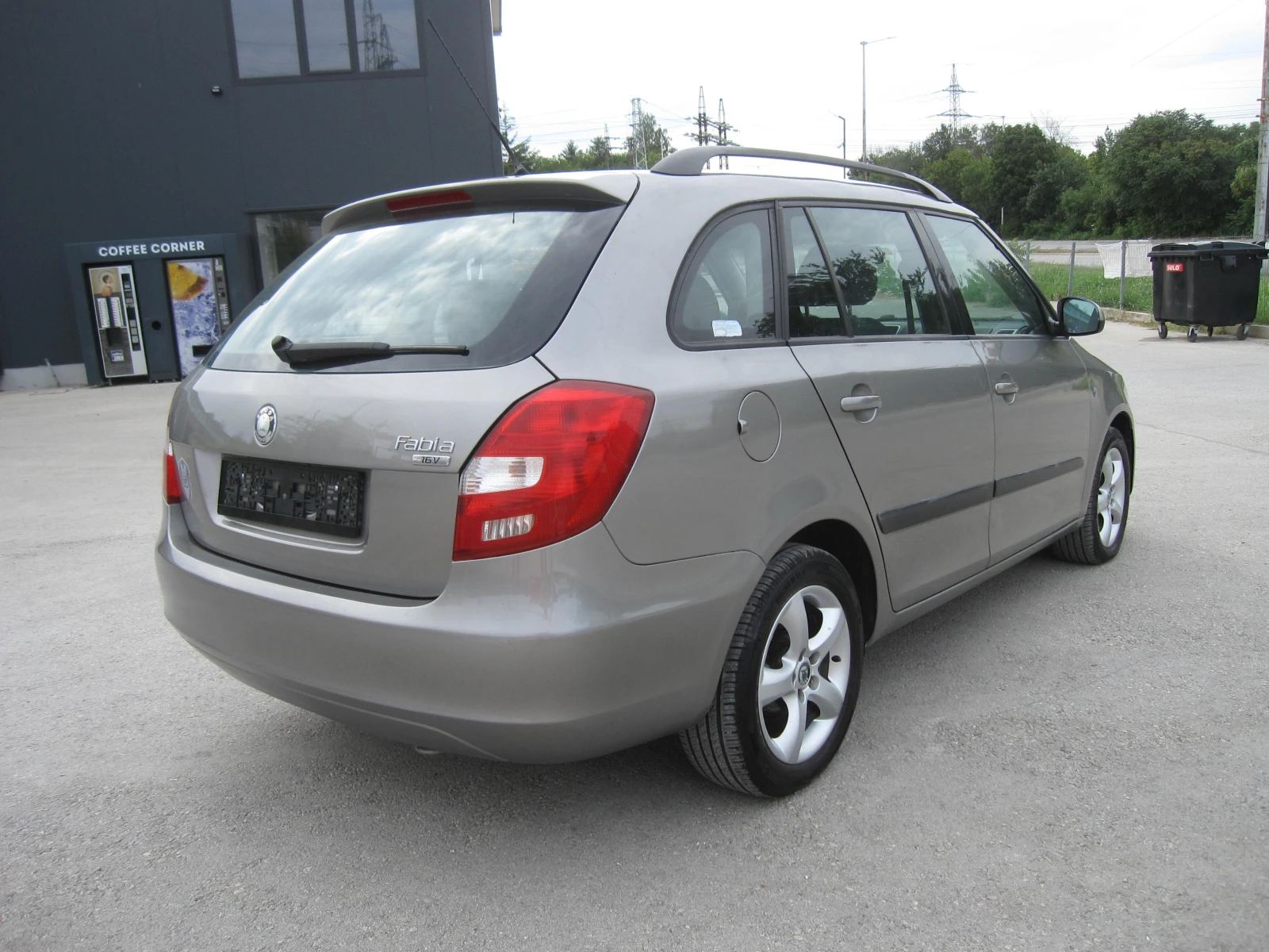 Skoda Fabia 1, 4-Газ.Инж., снимка 4 - Автомобили и джипове - 55407815