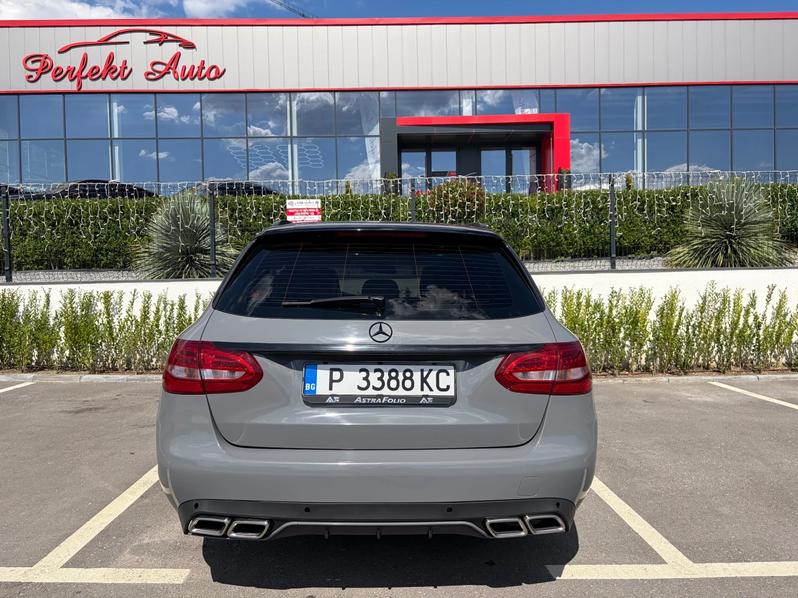 Mercedes-Benz C 220, снимка 7 - Автомобили и джипове - 55456534