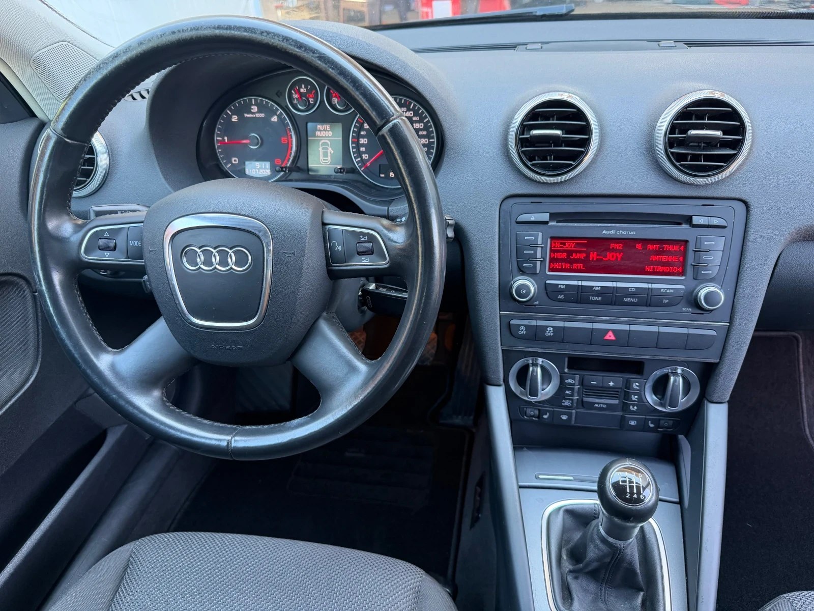 Audi A3 2.0tdi Sportback. 140к.с, снимка 14 - Автомобили и джипове - 55483573