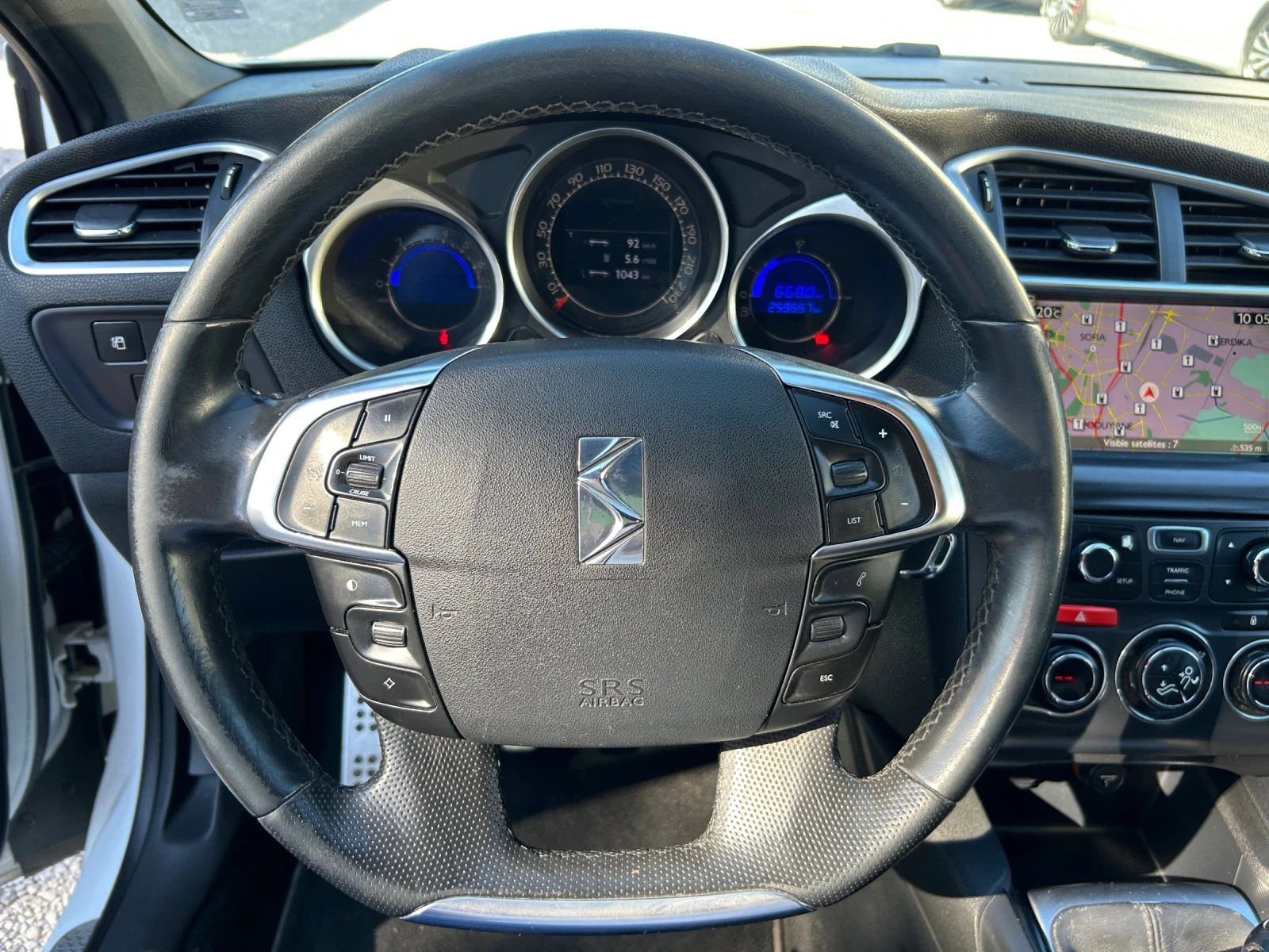 DS DS 4 1.6 | HDI | 112к.с. | Дизел | Масажи | Подгреви , снимка 15 - Автомобили и джипове - 56008336