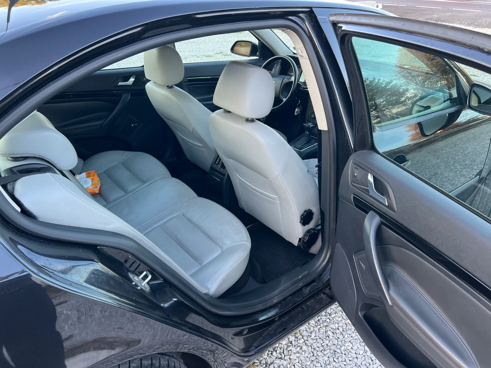 Skoda Octavia, снимка 13 - Автомобили и джипове - 56108273