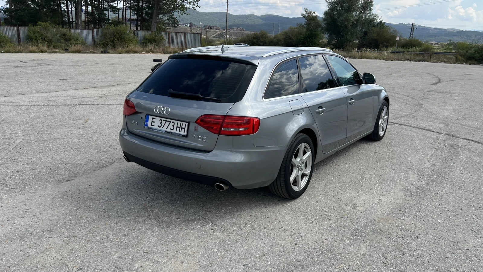 Audi A4 3.0 DTI, снимка 3 - Автомобили и джипове - 56233552