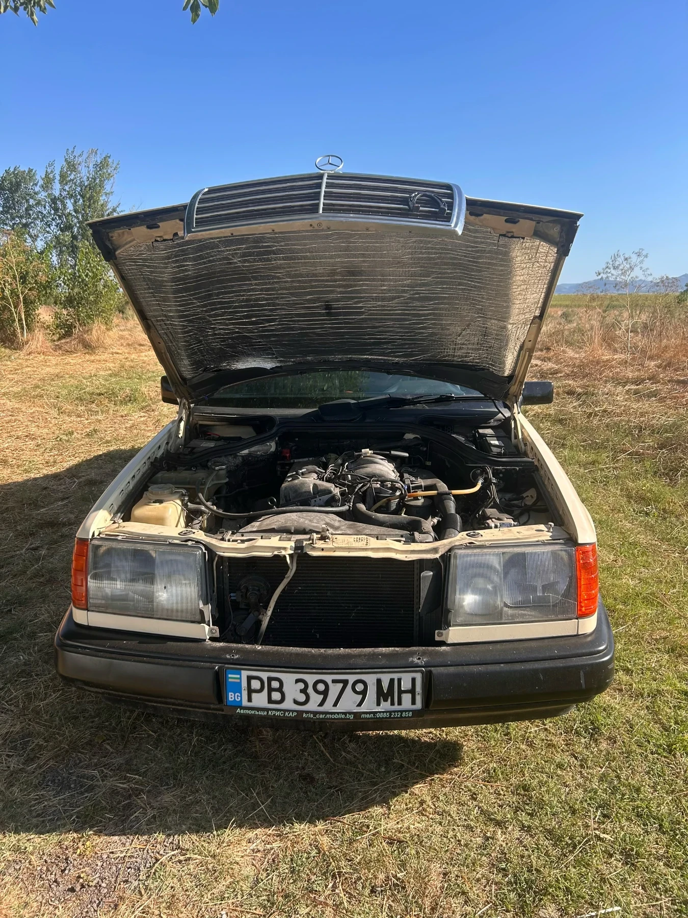 Mercedes-Benz 124 200D, снимка 10 - Автомобили и джипове - 56334022