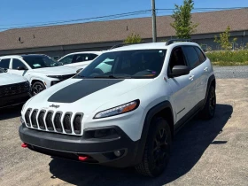 Jeep Cherokee * Trailhawk * CARFAX * ОПЦИЯ ЗА ФИНАНСИРАНЕ, снимка 1