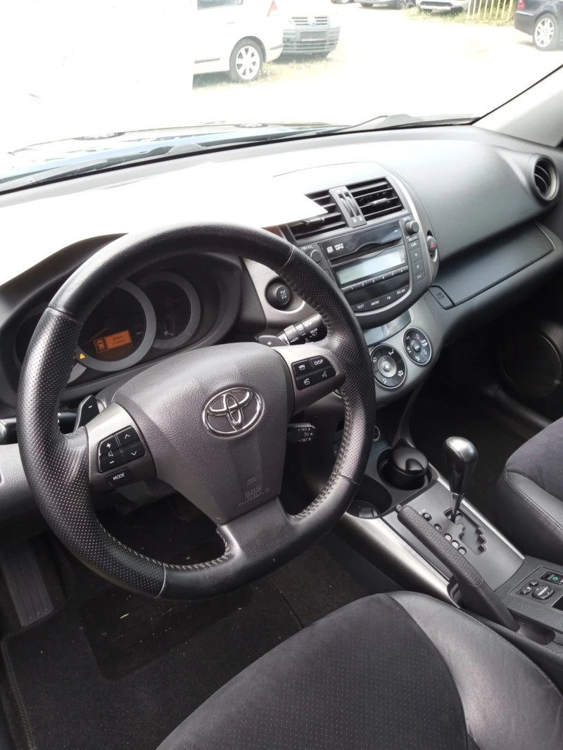 Toyota Rav4 2.2D-150кс, , Автоматик!!!, снимка 14 - Автомобили и джипове - 46056437