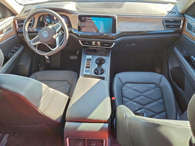 VW Atlas 2.0 TSI Tiptronic, снимка 8 - Автомобили и джипове - 53448127