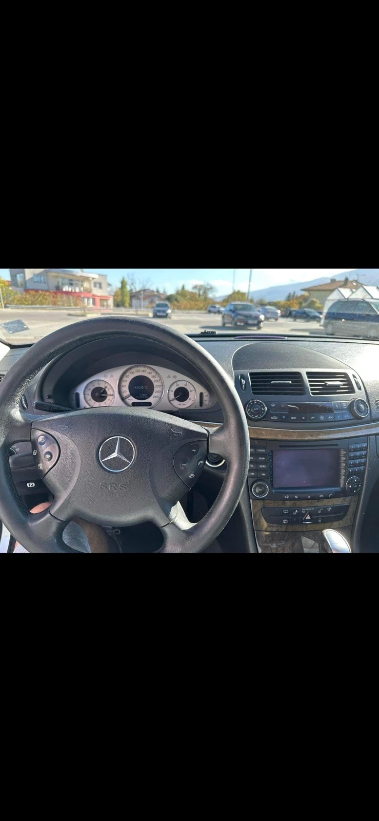 Mercedes-Benz E 320, снимка 6 - Автомобили и джипове - 48953447