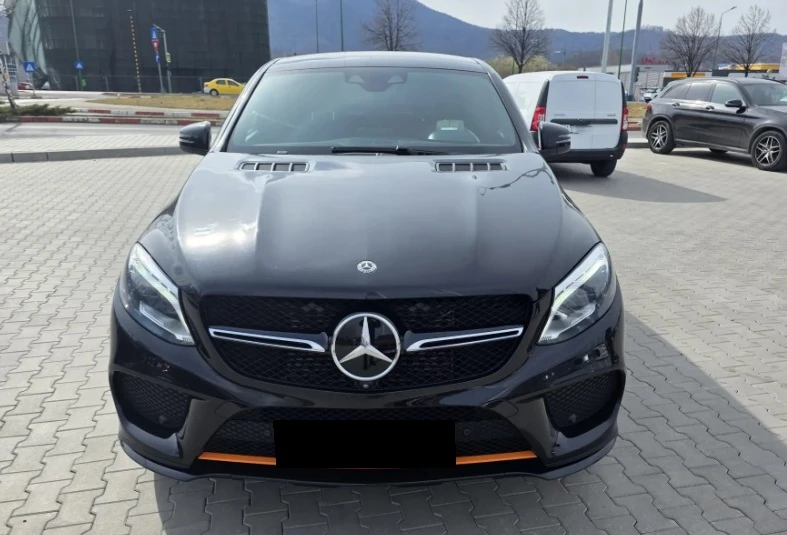Mercedes-Benz GLE Coupe 350d 4Matic AMG line Orange Art Edition , снимка 2 - Автомобили и джипове - 54422048