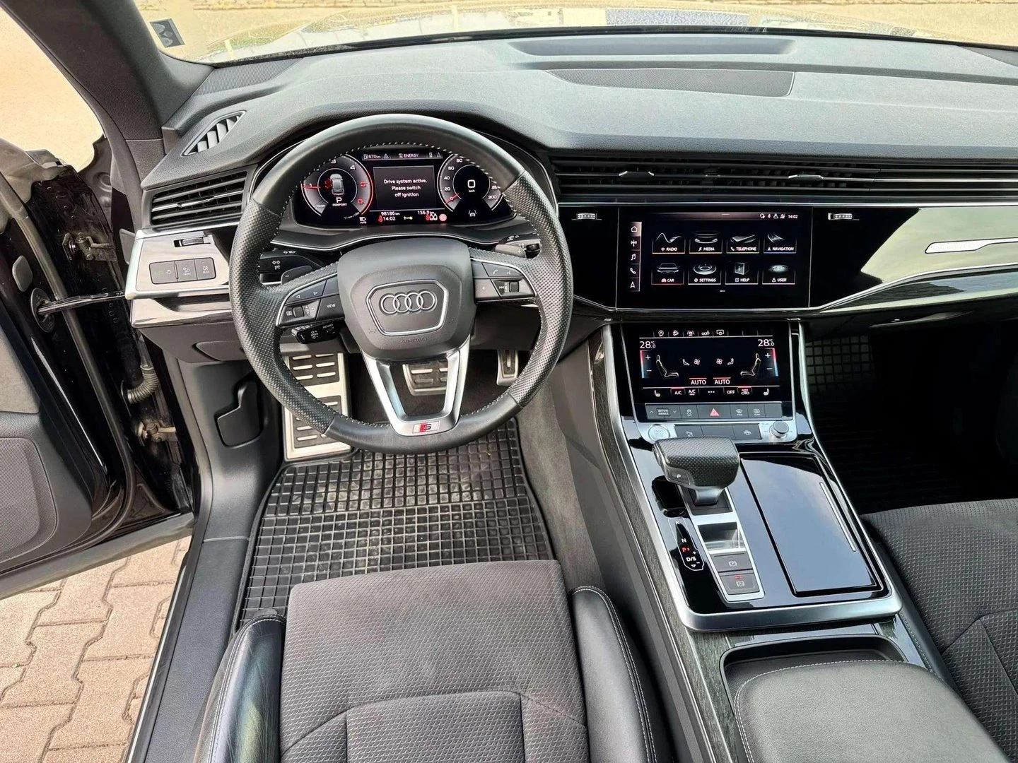 Audi Q8 50 TDI quattro - изображение 9