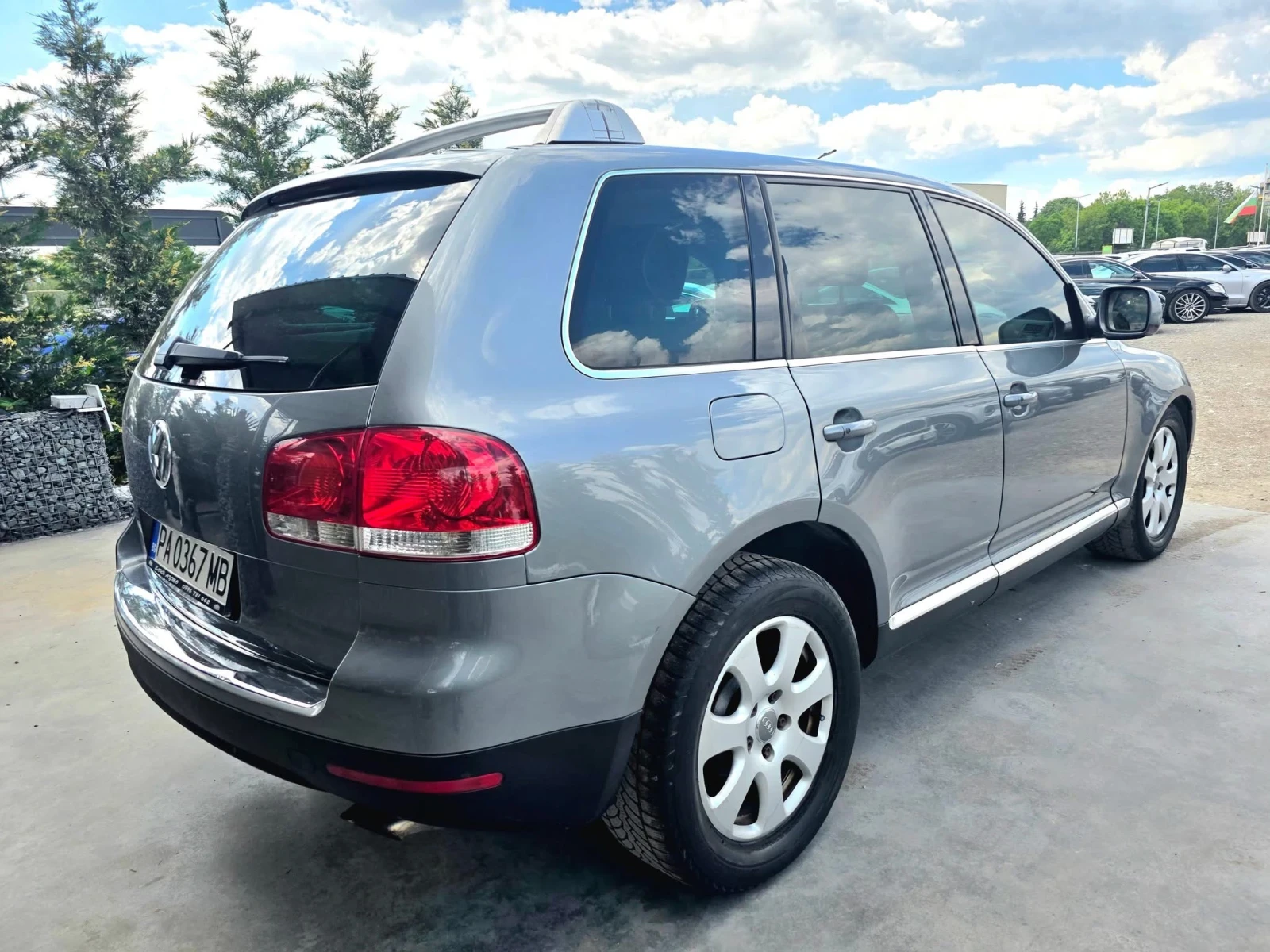 VW Touareg 5.0TDI V10 ПАНОРАМЕН ЛЮК РЯДКА КОЖА  - изображение 9