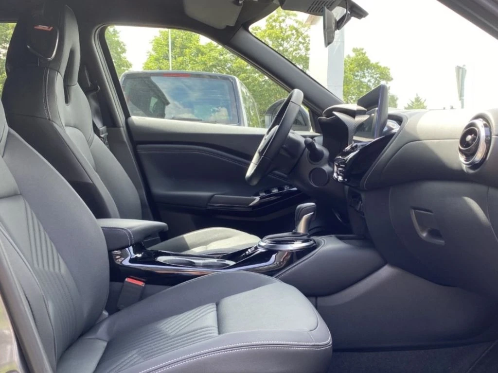 Nissan Juke НОВ!1.6HEV/143HP/TEKNA/BOSE/CAM/NAVI/LED/KLES/352v - изображение 9