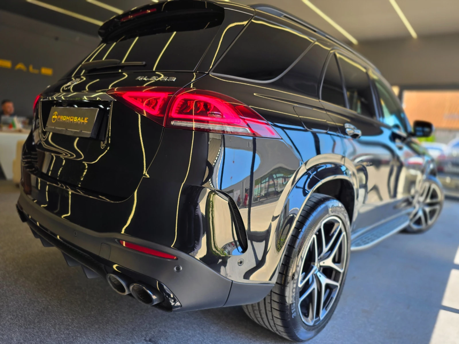 Mercedes-Benz GLE 53 4MATIC AMG* Burmaster* Pano* Keyless* EQ BOOST* ОБДУХ*  - изображение 4