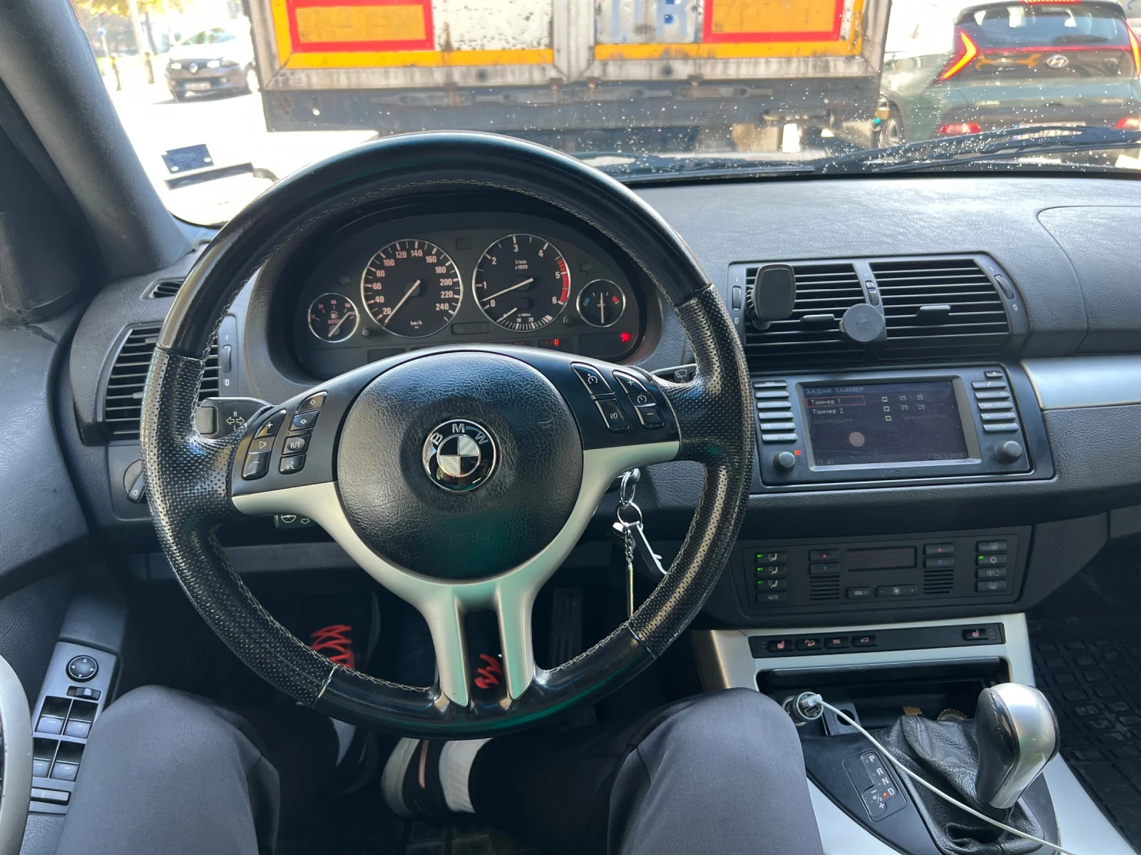 BMW X5  - изображение 8