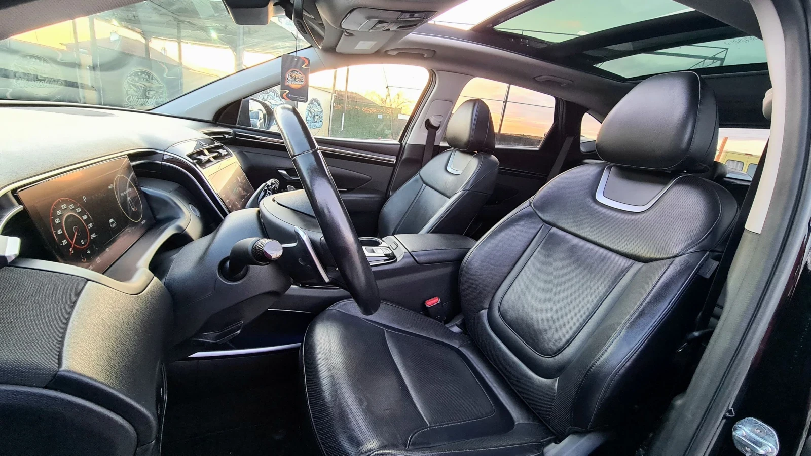 Hyundai Tucson 2.5 LIMITED* 4x4* 360 Camera* Full Full Екстри* , снимка 7 - Автомобили и джипове - 53595146