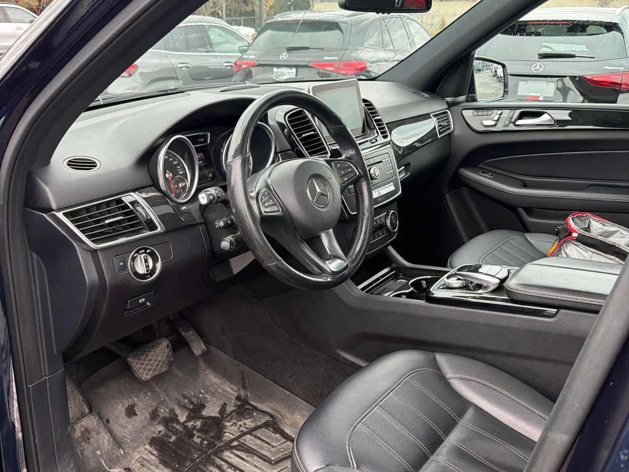 Mercedes-Benz GLE 350 350d/CARFAX/360 КАМЕРА/ПОДГРЕВ/ПАМЕТ/ПАНО/+ ГУМИ, снимка 6 - Автомобили и джипове - 53990742