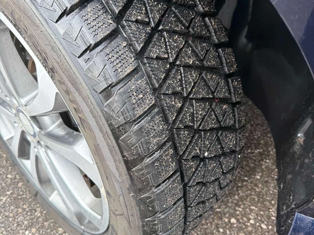 Mercedes-Benz GLE 350 350d/CARFAX/360 КАМЕРА/ПОДГРЕВ/ПАМЕТ/ПАНО/+ ГУМИ, снимка 16 - Автомобили и джипове - 53990742