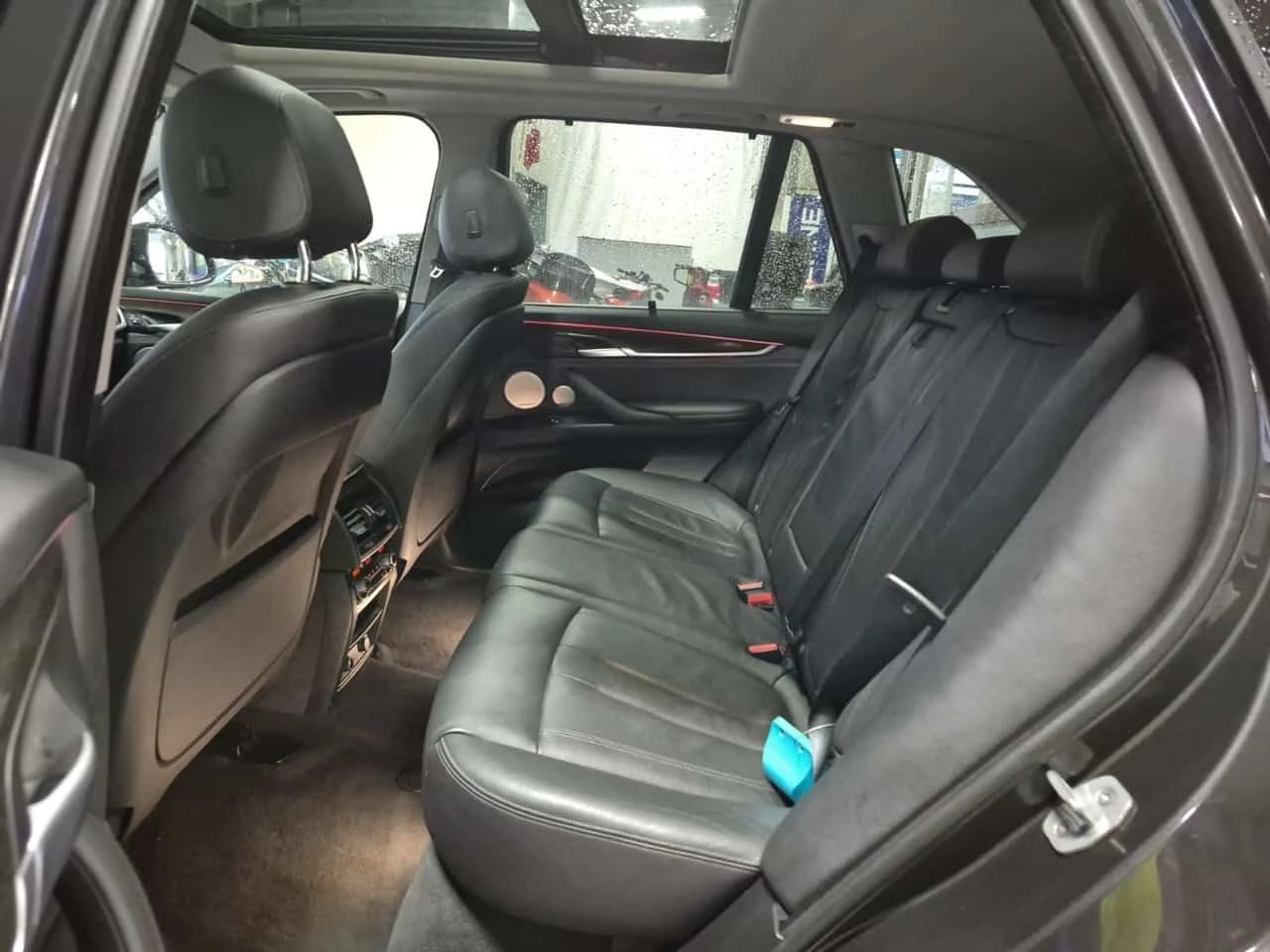 BMW X5 * XDRIVE40E * KEYLESS * PANO * ОБДУХВАНЕ  * , снимка 12 - Автомобили и джипове - 54085226