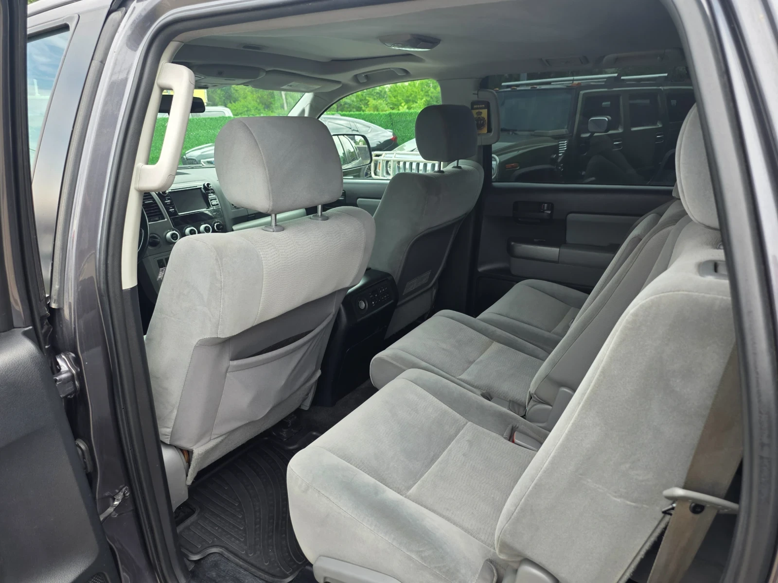 Toyota Sequoia 4.7  4X4 , снимка 10 - Автомобили и джипове - 55187779
