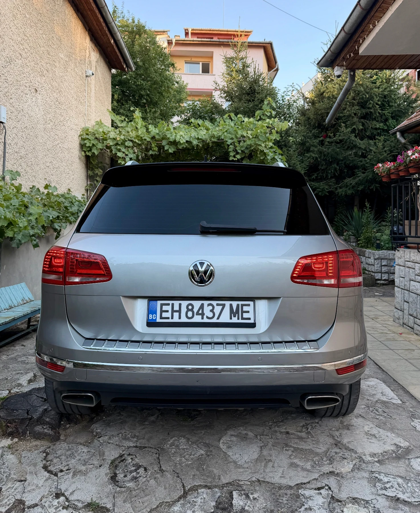 VW Touareg, снимка 3 - Автомобили и джипове - 55198520
