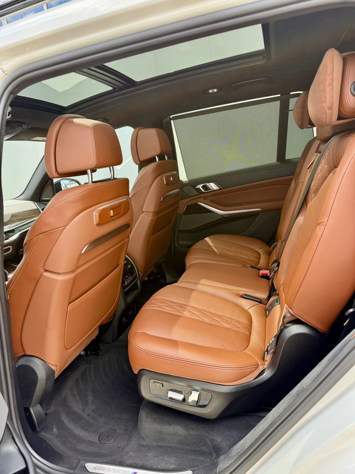 BMW X7 40i xDrive M Pro Package, снимка 10 - Автомобили и джипове - 55448057