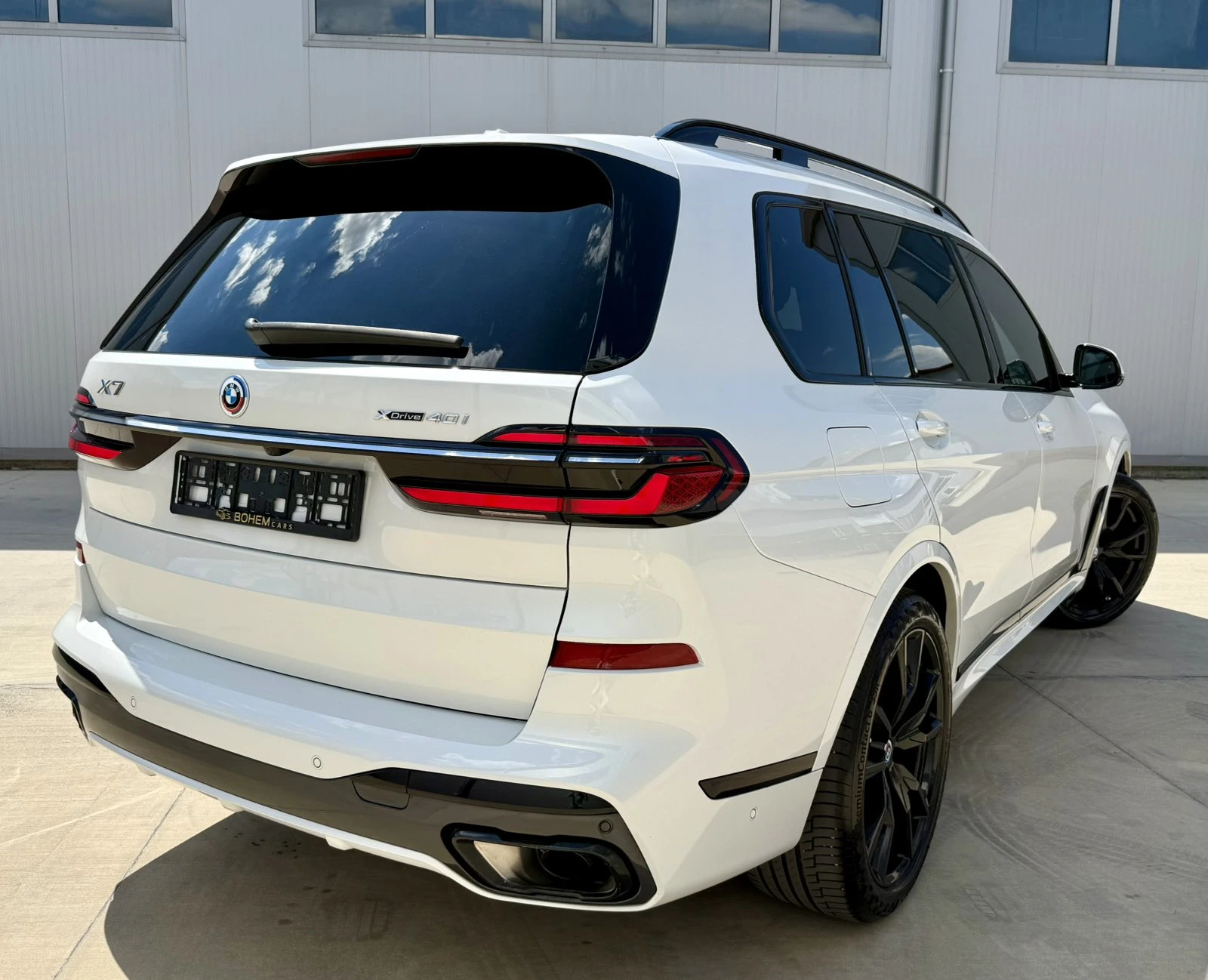 BMW X7 40i xDrive M Pro Package, снимка 5 - Автомобили и джипове - 55448057
