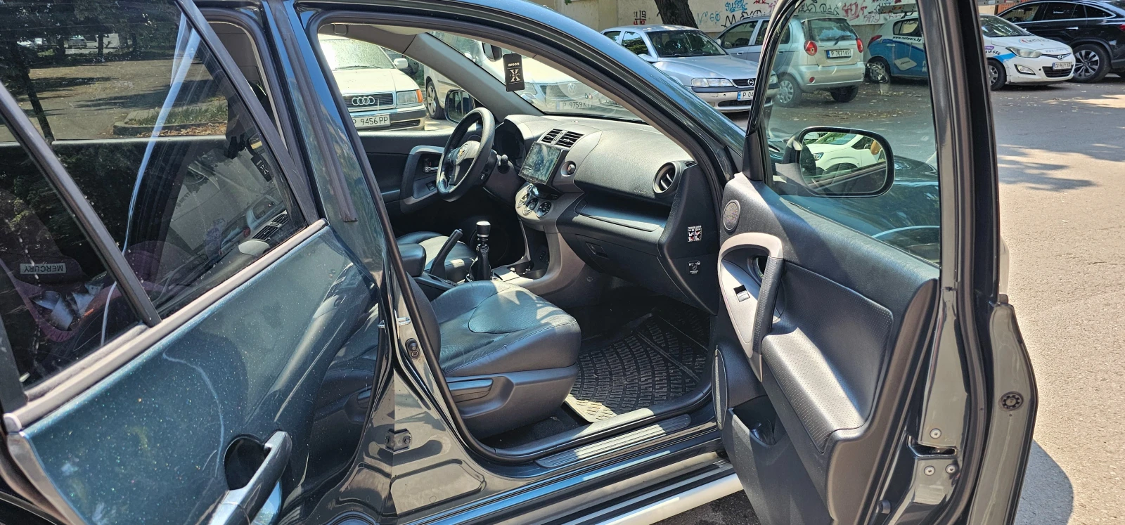 Toyota Rav4 Toyota RAV 4 2.2 D-CAT, снимка 14 - Автомобили и джипове - 55682776