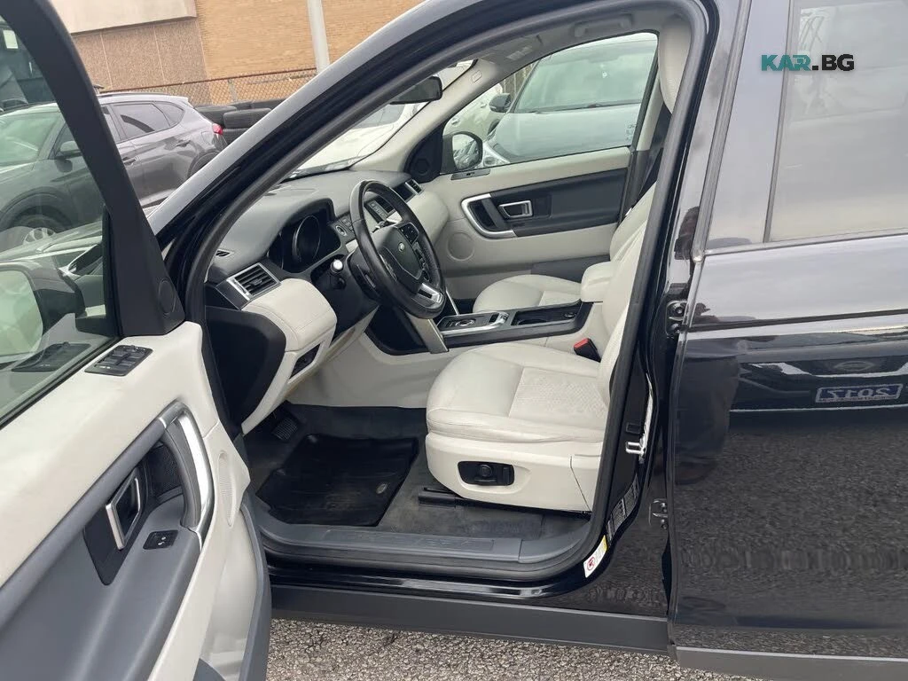 Land Rover Discovery Sport SE * АвтоКредит * (ЦЕНА ДО БГ), снимка 10 - Автомобили и джипове - 56145940