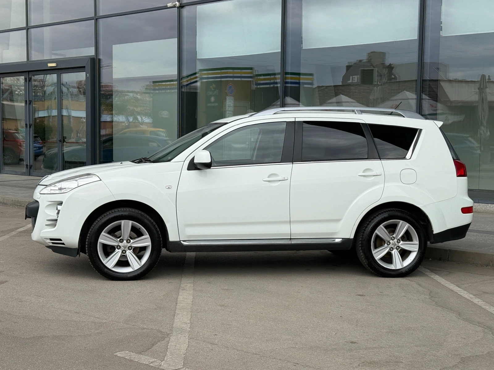 Peugeot 4007 6 ������ ��������/2.2HDI 156�.�. ���������/7 ����� | Mobile.bg � ����������� 2