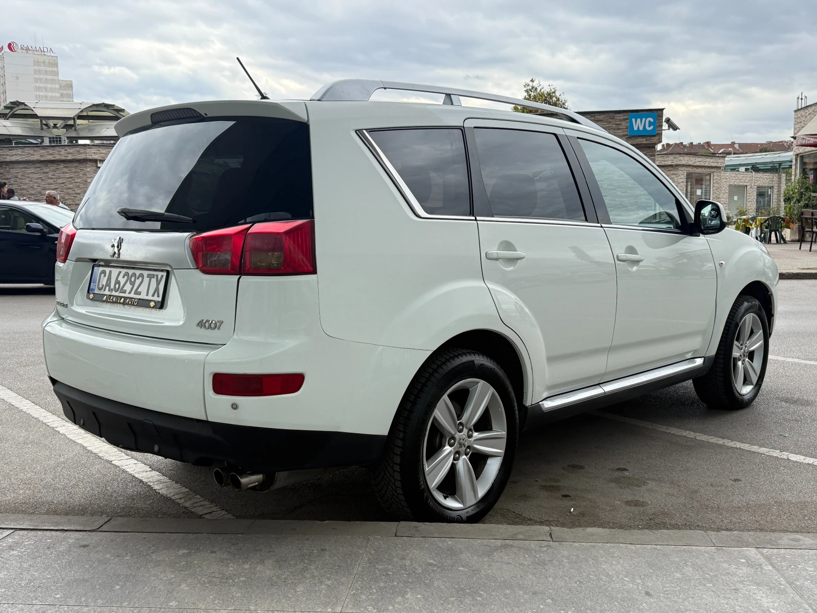 Peugeot 4007 6 ������ ��������/2.2HDI 156�.�. ���������/7 ����� | Mobile.bg � ����������� 5