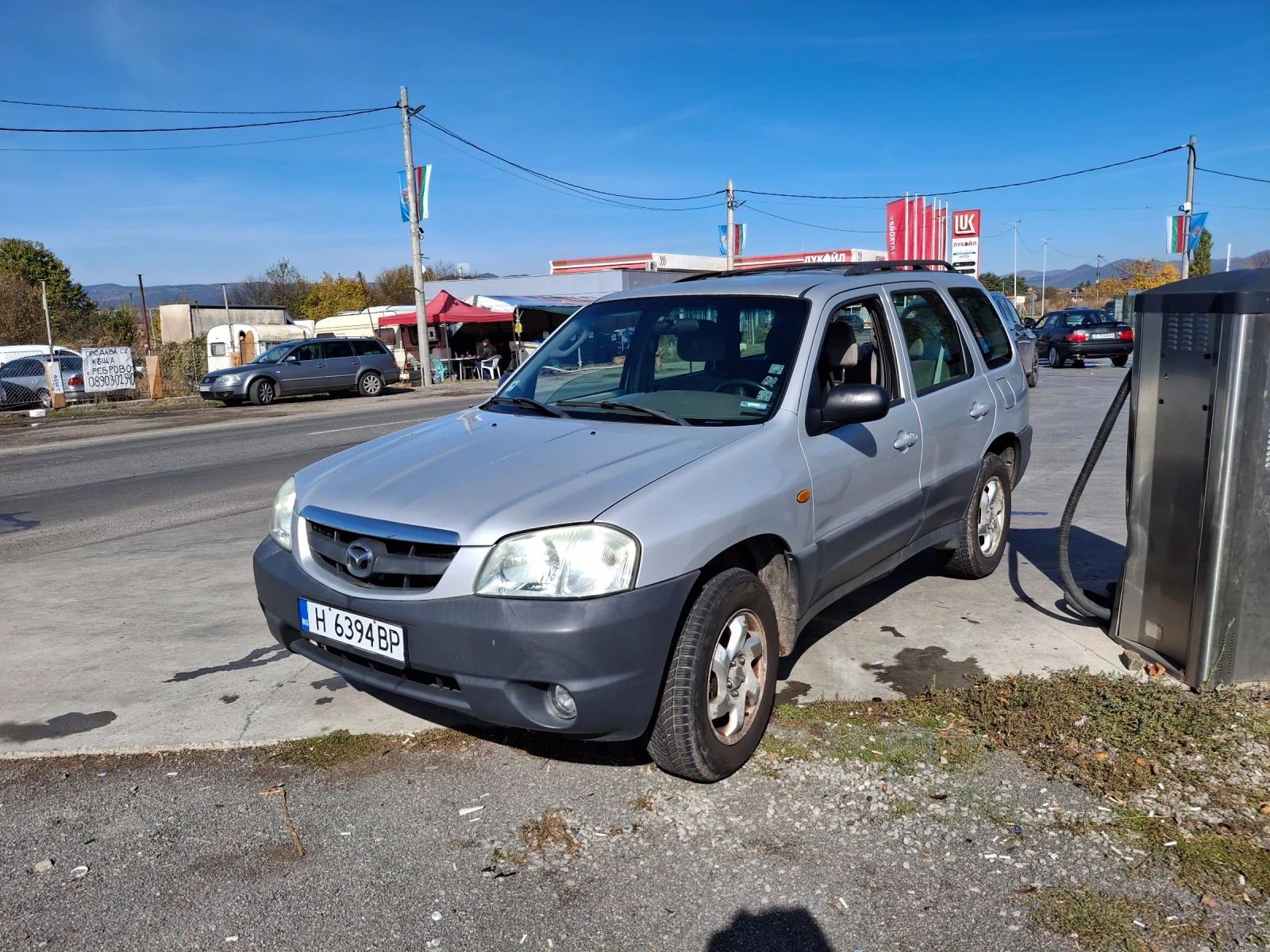 Mazda Tribute, снимка 4 - Автомобили и джипове - 56643384
