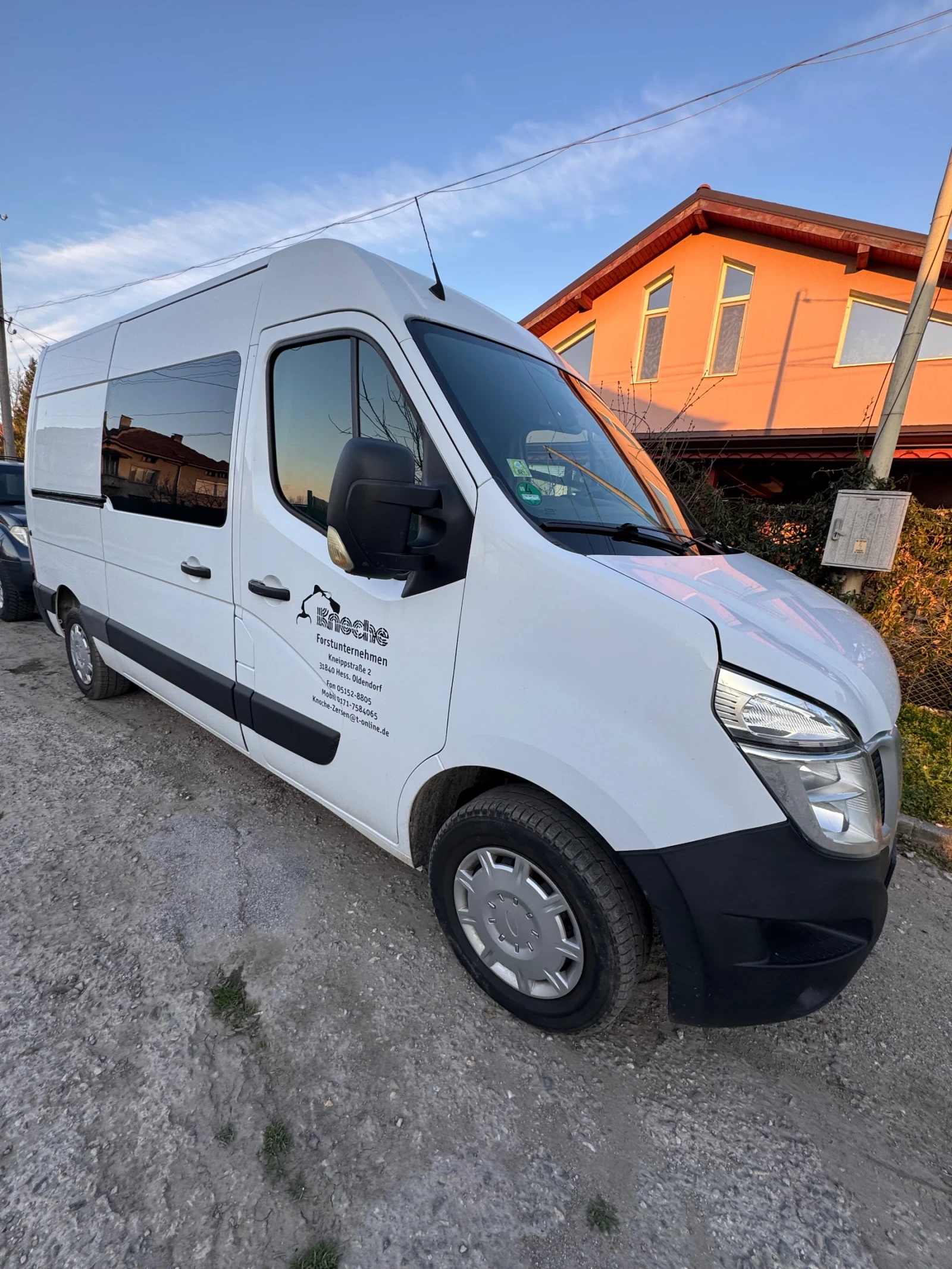 Nissan NV400 2.3 Дизел, снимка 2 - Бусове и автобуси - 56210411