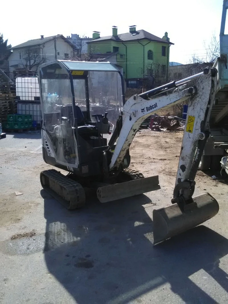 Багер Bobcat E-16, снимка 1 - Индустриална техника - 47291722