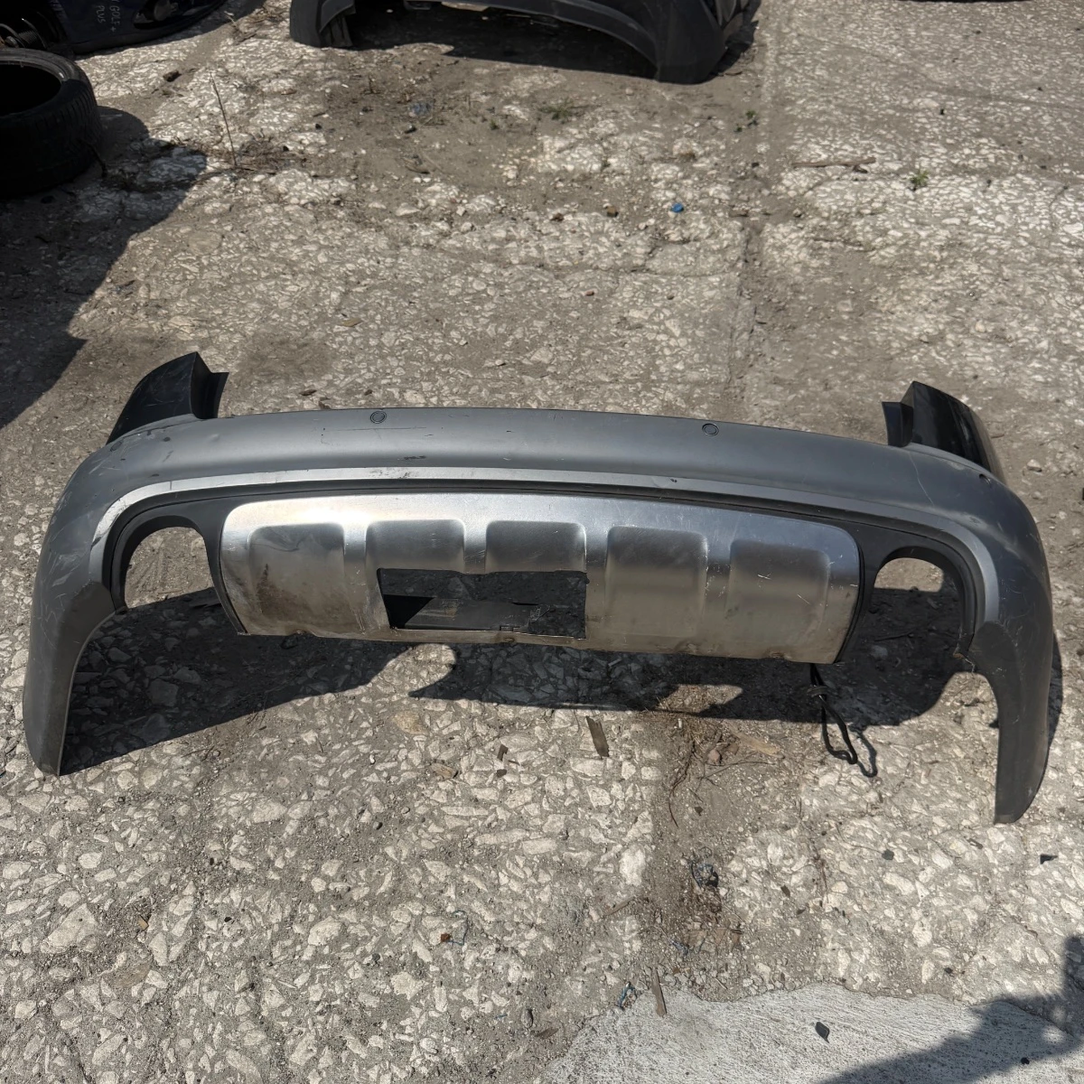 Задна броня за Audi A6 4F Allroad комби 4F0807511D ном 41 4F0807511D-25
