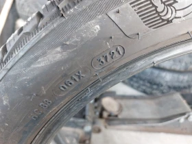 Гуми Зимни 245/40R18, снимка 7