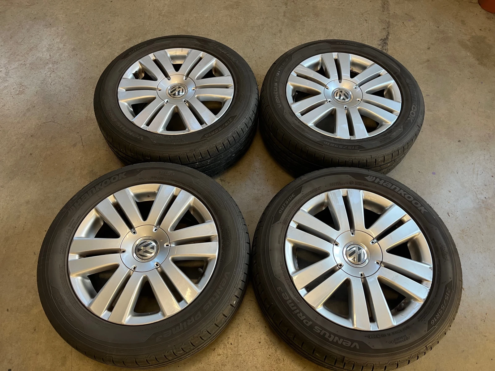 Гуми с джанти Hankook 215/55R16, снимка 2 - Гуми и джанти - 54401130