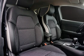 Renault Captur 1.6 E-TECH , снимка 14