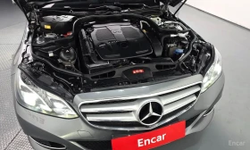 Mercedes-Benz E 300 4MATIC , снимка 4