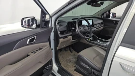 Kia Carnival 2.2d* PRESTIGE* КОЖА* ПОДГРЕВ* ОБДУХВАНЕ* КАМЕРА* , снимка 10