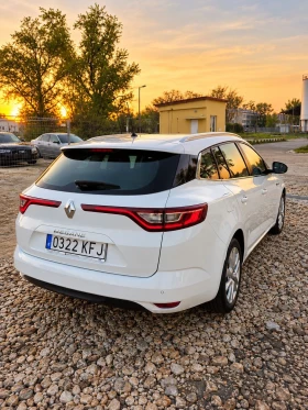 ����� �� �������� �� Renault Megane  Renault Megane 1.5 dCi 2017�. Keyless