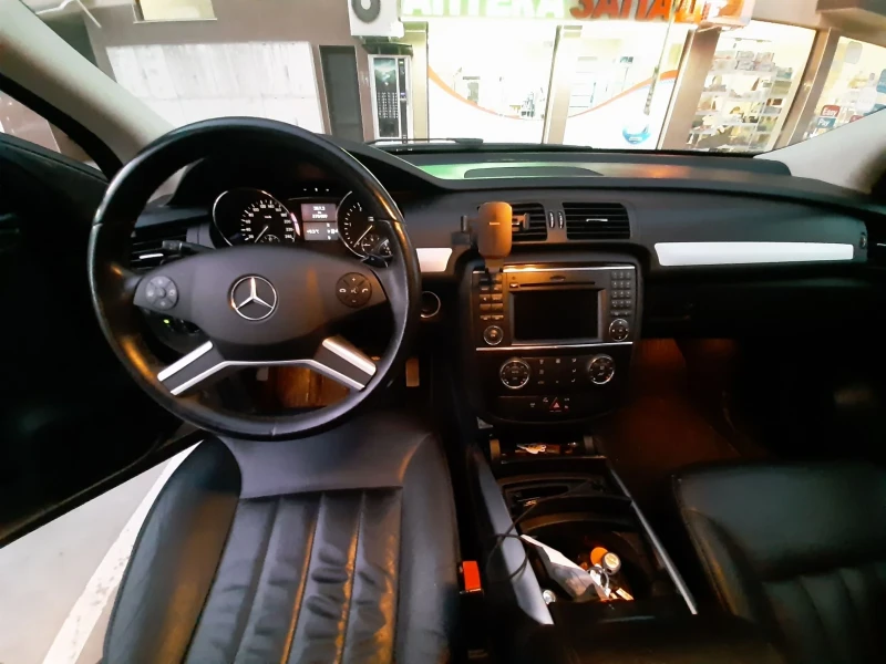 Mercedes-Benz R 320 320CDI 4Matic, снимка 3 - Автомобили и джипове - 46882249