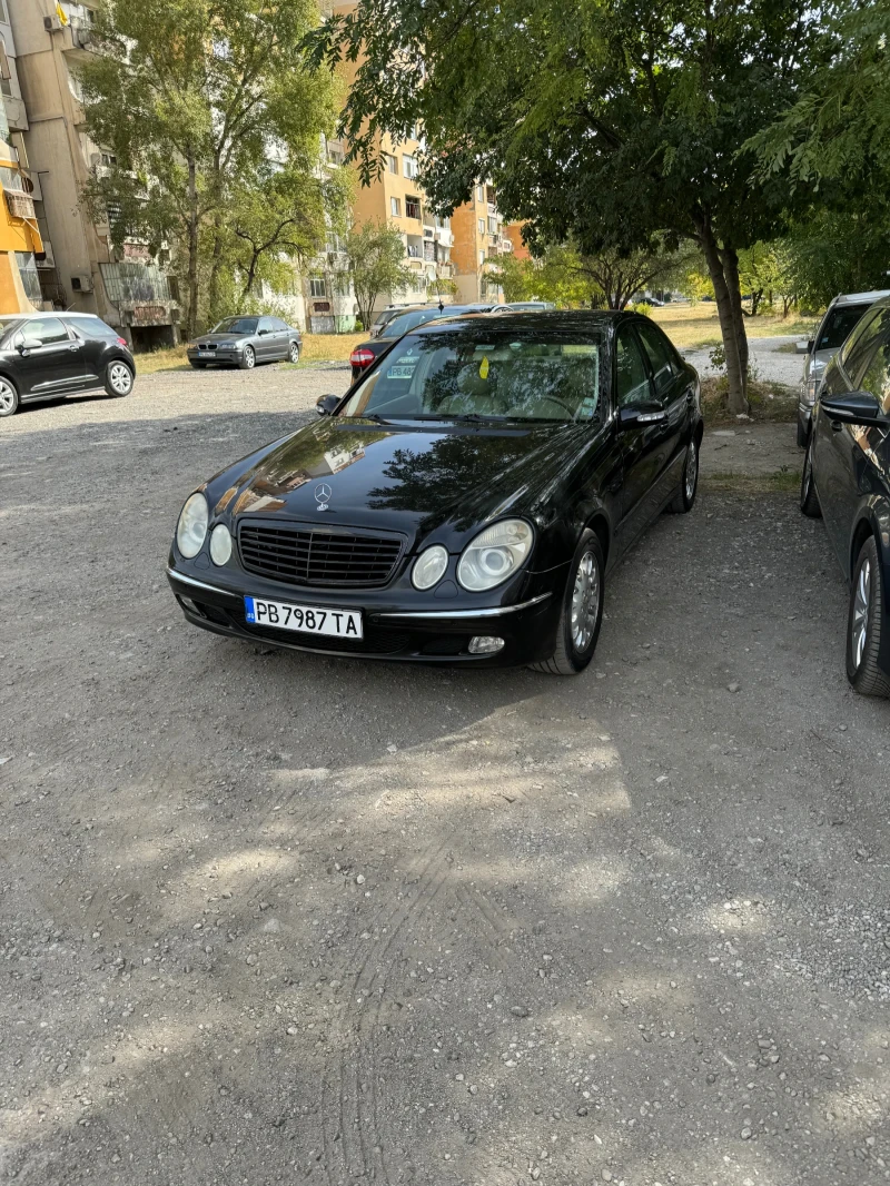 Mercedes-Benz E 270 Elegance, снимка 1 - Автомобили и джипове - 47525260