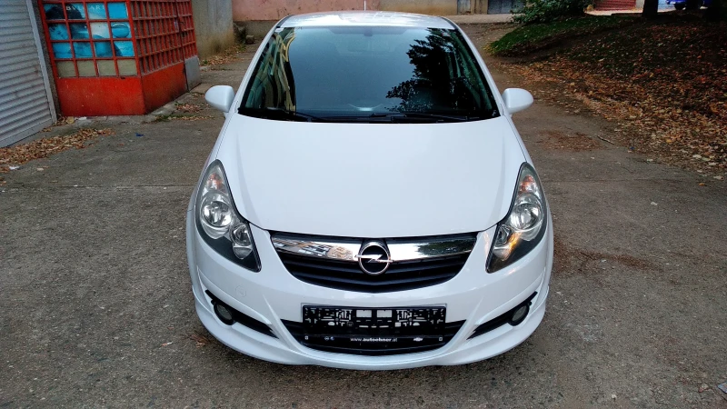 Opel Corsa OPC 1.4 Sport, снимка 3 - Автомобили и джипове - 47695523