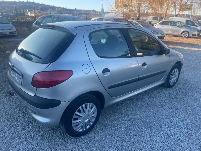 Peugeot 206 1.4i, снимка 4 - Автомобили и джипове - 47906634