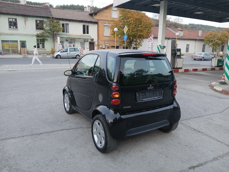 Smart Fortwo PURE-AUTOMATIC, снимка 4 - Автомобили и джипове - 48610944