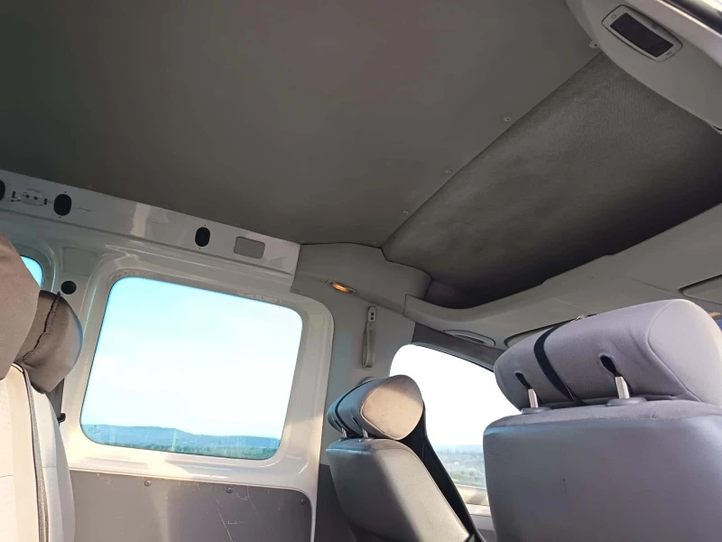 VW Caddy 1.9tdi , снимка 10 - Автомобили и джипове - 52750000