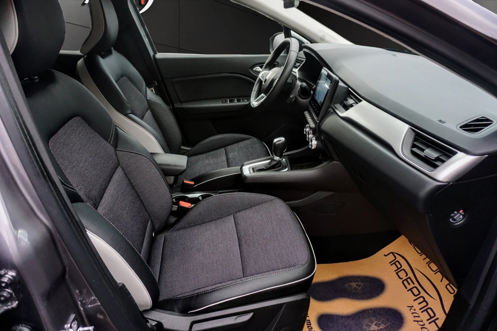 Renault Captur 1.6 E-TECH  | Mobile.bg � ����������� 12