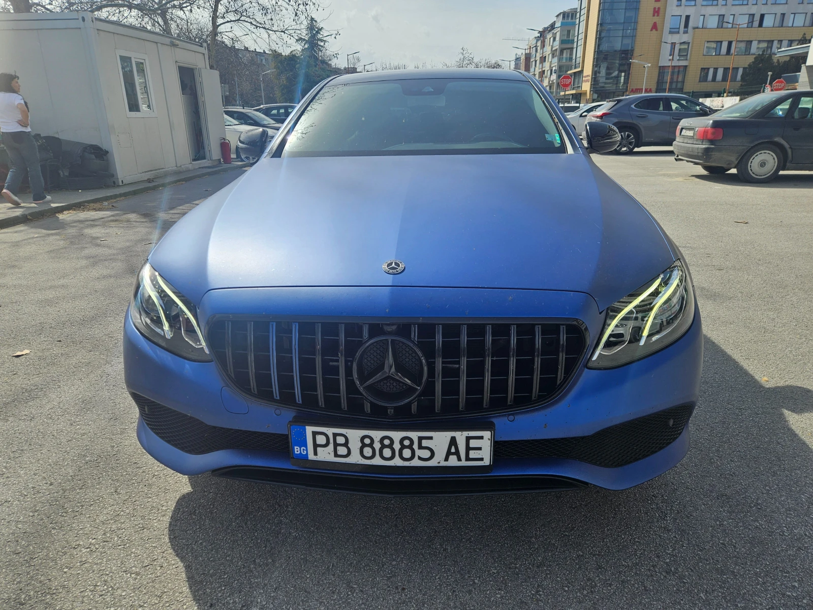 Mercedes-Benz E 220 CDI - изображение 4
