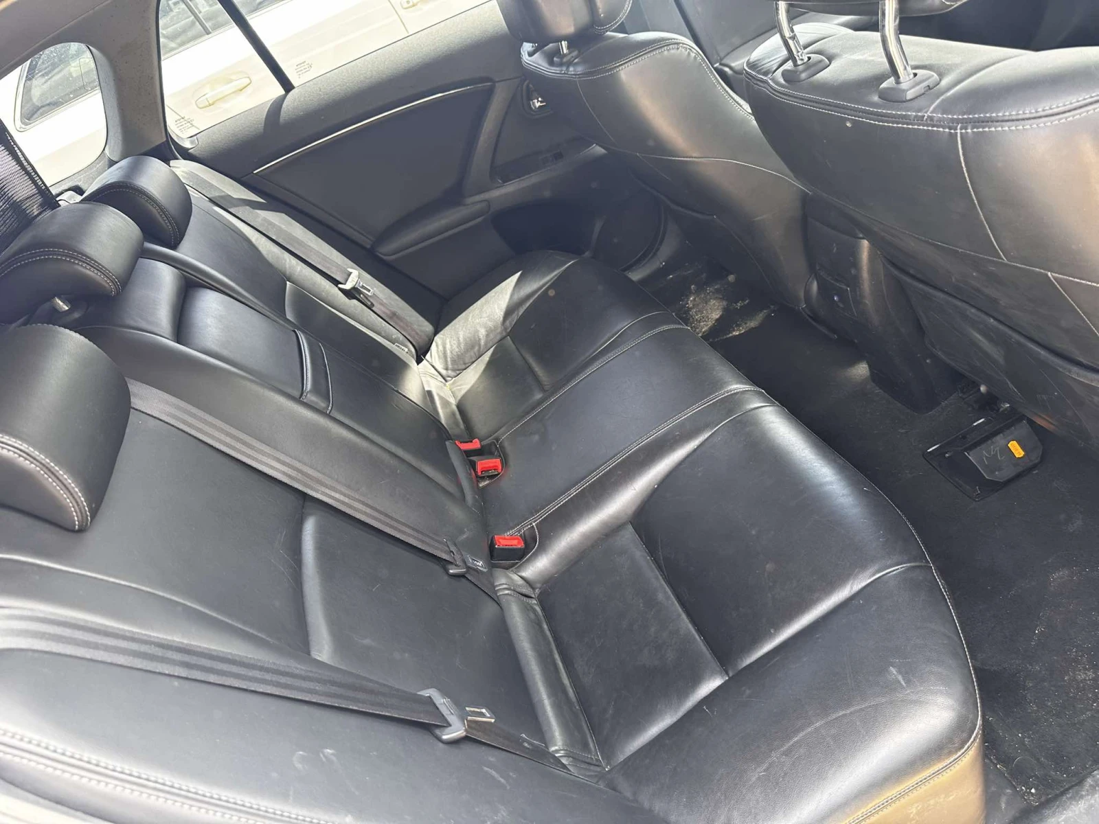 Toyota Avensis 2.0 D-4D (126 ..) | Mobile.bg   12