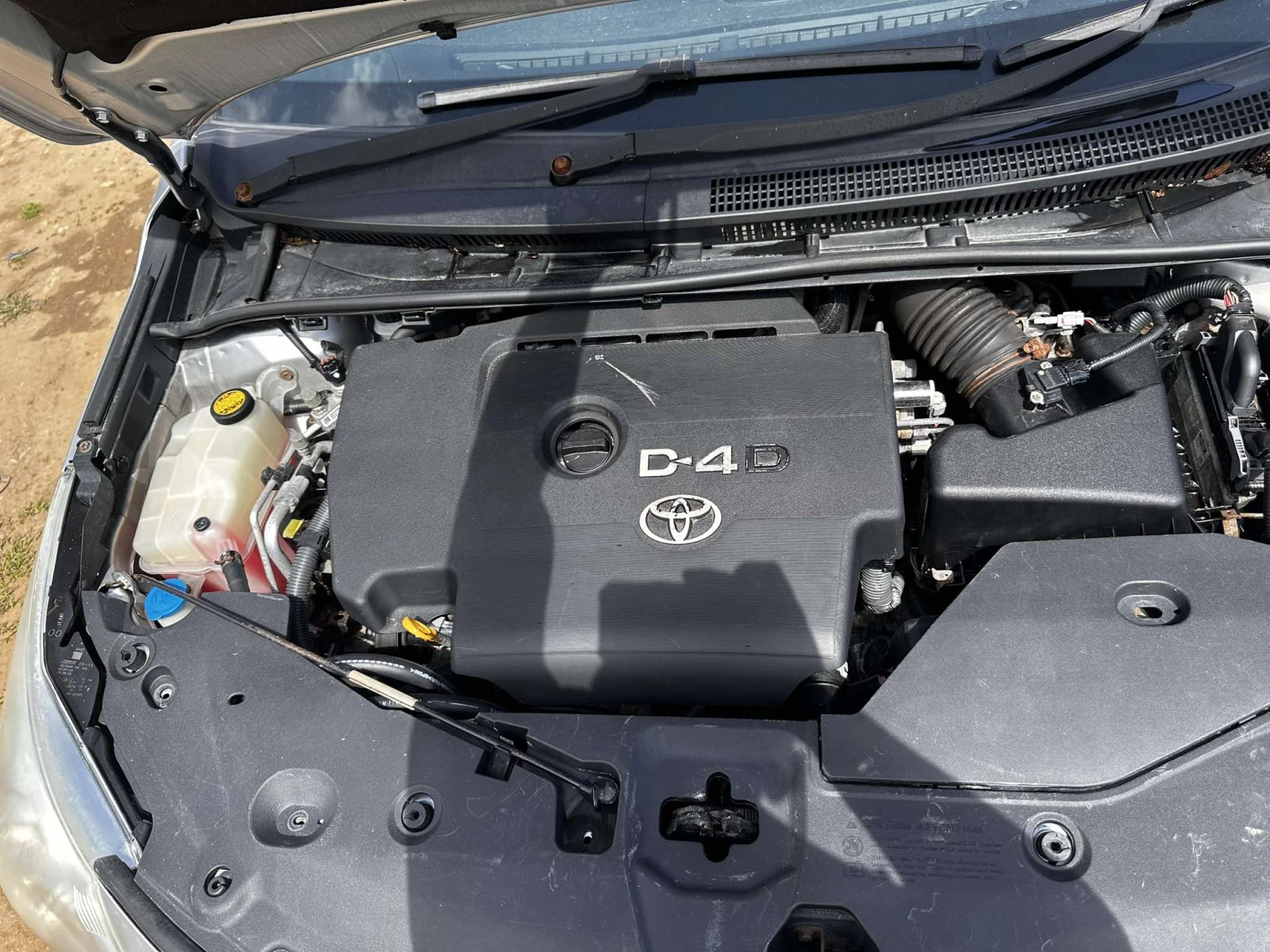 Toyota Avensis 2.0 D-4D (126 ..) | Mobile.bg   13